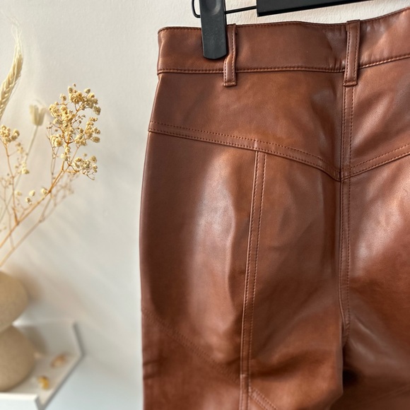 Aritzia Rebel Pants (Old style) in Patina Brown - Unworn with tags still on - Picture 6 of 6